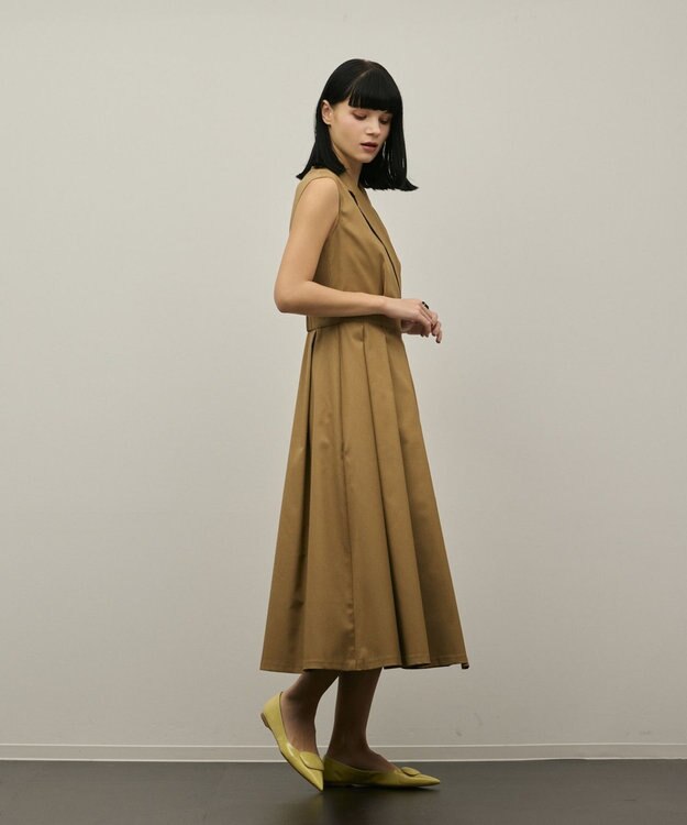GRACE CONTINENTAL カシュクールタックフレアワンピース ベージュ