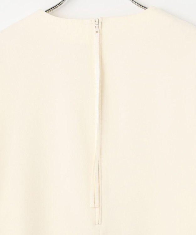 #Newans 【セレモニーにも】＜亀恭子さんコラボ＞下から着られちゃう！シュシュ付き2WAYカフスブラウス アイボリー系