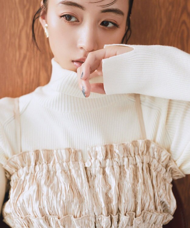 earth music&ecology シャーリングビスチェ Ivory