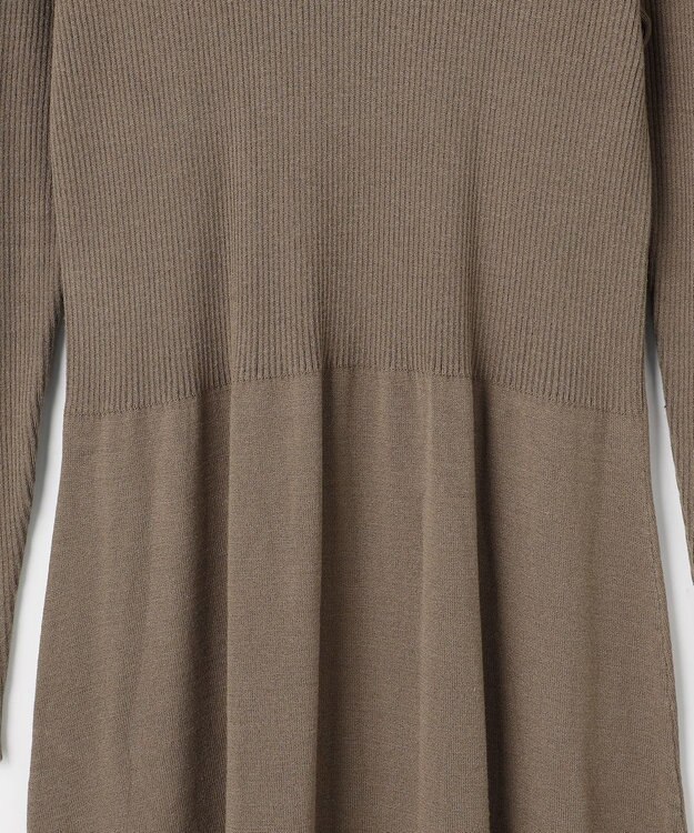 Feroux ジレ付きニット ワンピース ベージュ系