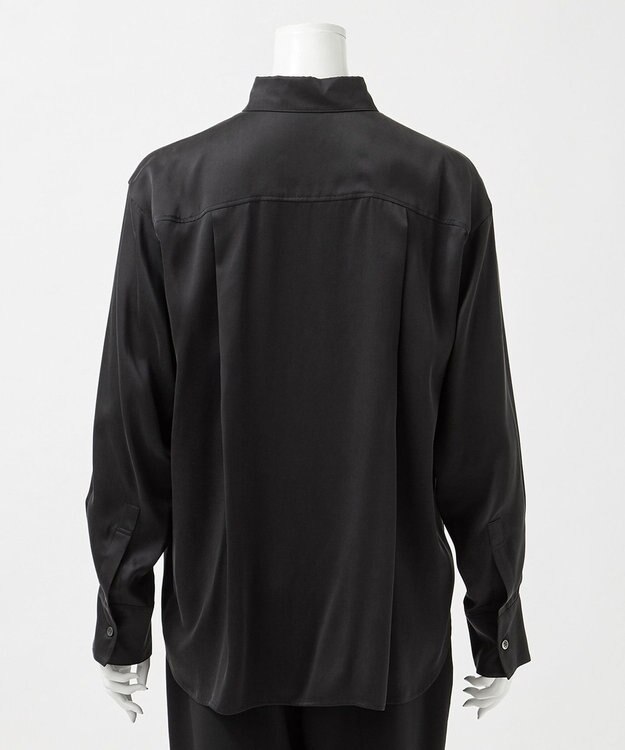 23区 L 【エステータ】シルクサテン シャツ ブラック系