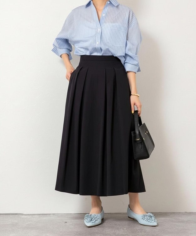 nouvelleRobe Oū 【本革・高反発】Floral decoration ポインテッドトゥ パンプス グレーメタリック