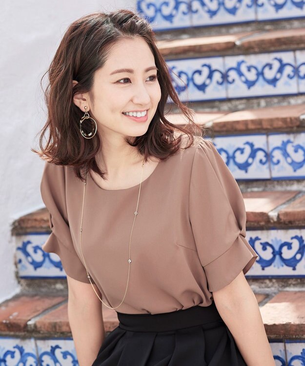 Tiaclasse 【日本製】どんなスタイルにも合わせやすいクリスタルネックレス ゴールド