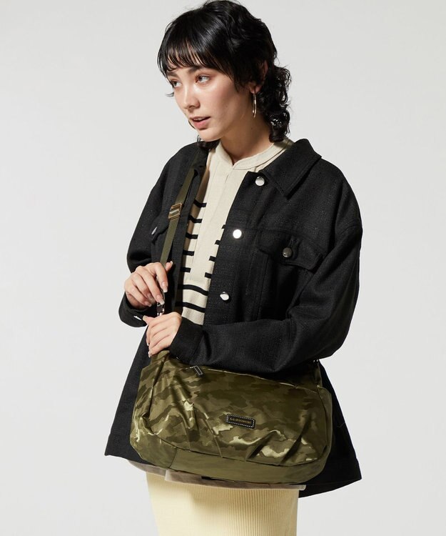 LA BAGAGERIE シャドージャカード 2WAYショルダーバッグ カーキ