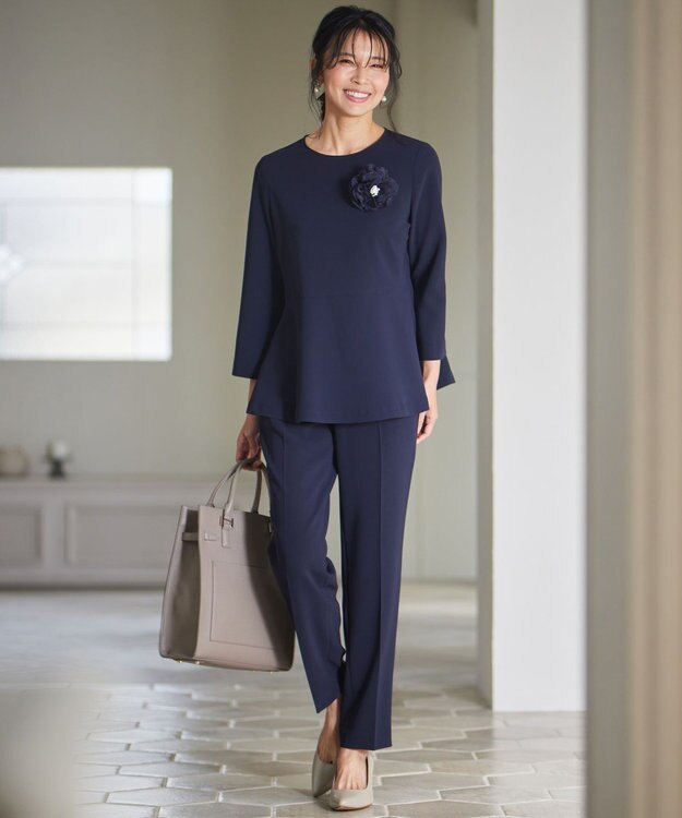 23区 【洗える】トリアセダブルジョーゼット ペプラム ブラウス ネイビー系