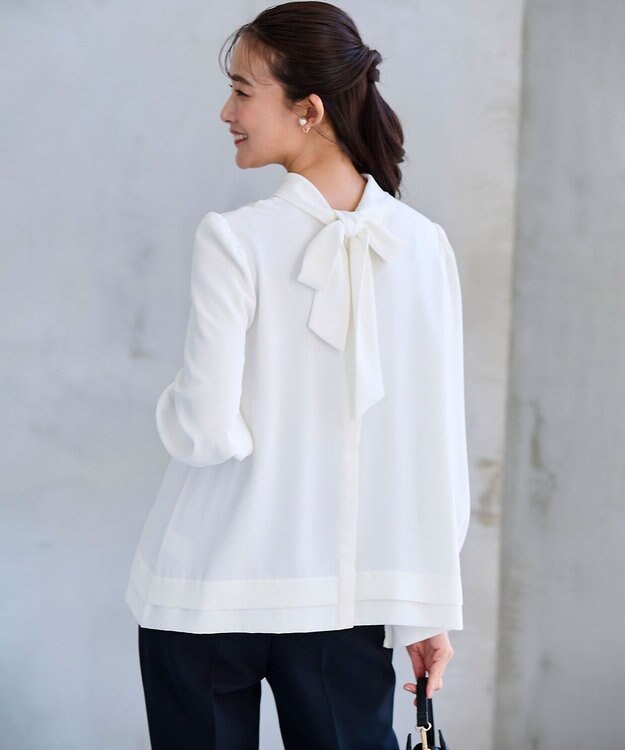 組曲 L 【KUMIKYOKU NAVY】ジョーゼットシフォン2WAY ボウタイブラウス パールホワイト系