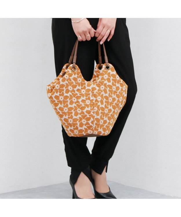 UNBILLION カシュカシュ cachecache / バケツ刺繍トートバッグ キャメル