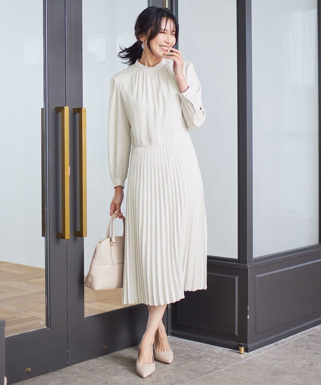 23区 【洗える】クリスタルアムンゼン ウエスト切り替え ワンピース ベージュ系