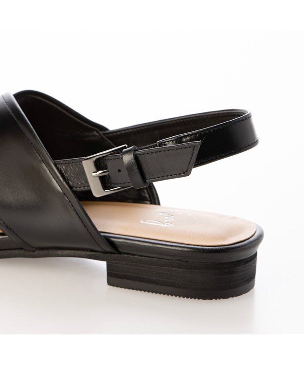 ing <ing>クロスベルトストラップサンダル ブラック