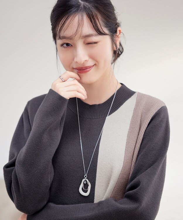 Tiaclasse 配色ワッフル切替ニットチュニック チャコールグレー