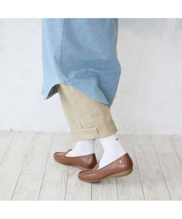 ing <ing>リラックスモカシンシューズ ブラウン