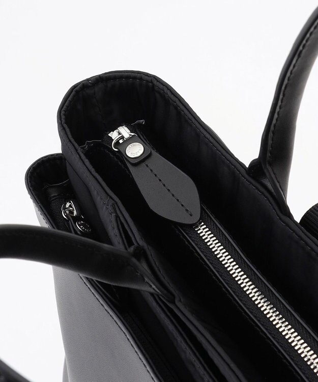 Y'SACCS シルキーリュクスバックパック ブラック