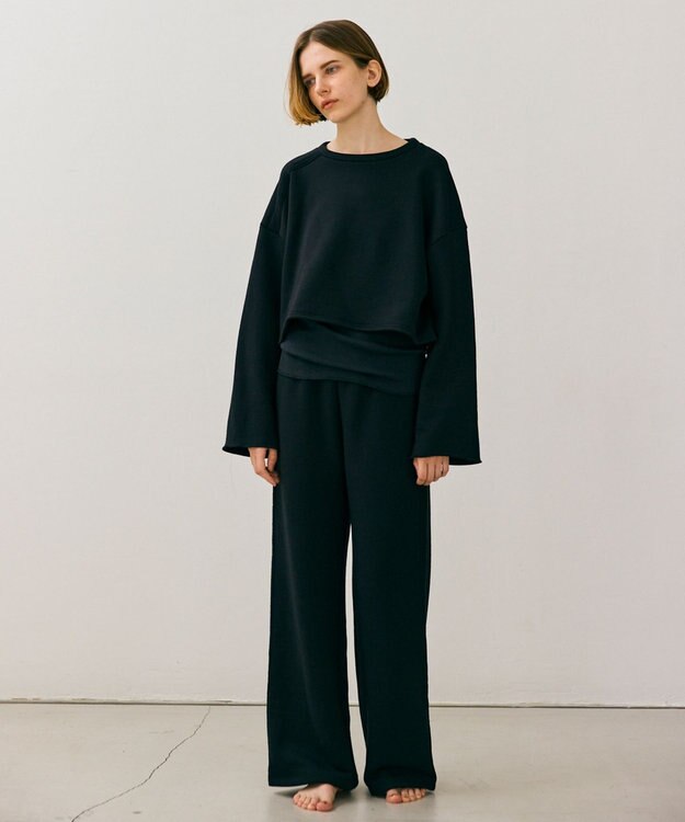 BEIGE， 【BEIGE,ecru/WEB限定・洗える】LOOP BACK / コットンスウェットクロップドトップス Black