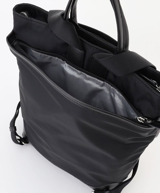 Y'SACCS シルキーリュクスバックパック ブラック