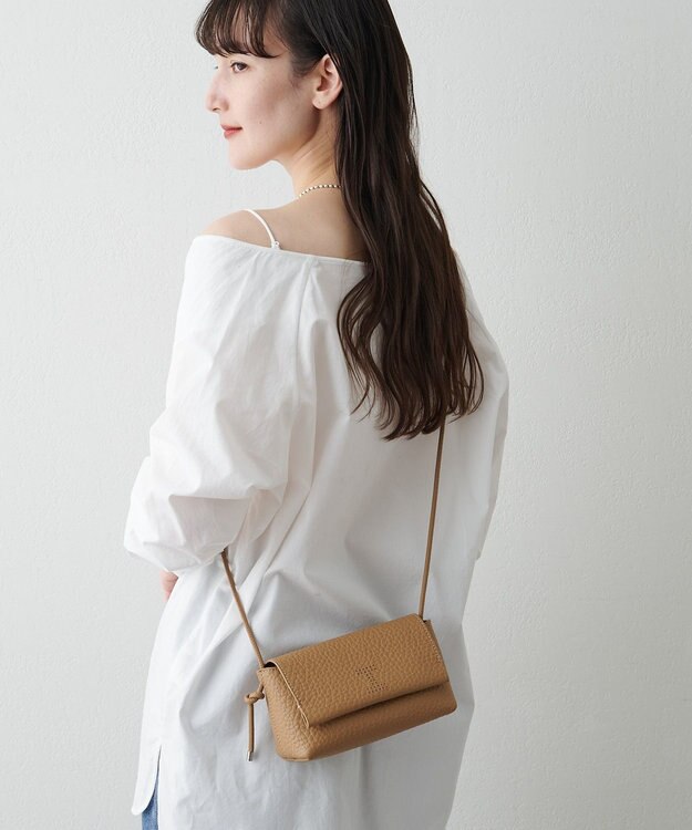 IACUCCI ＜Oggi 10月号掲載＞アルブメ ALCE キャメル