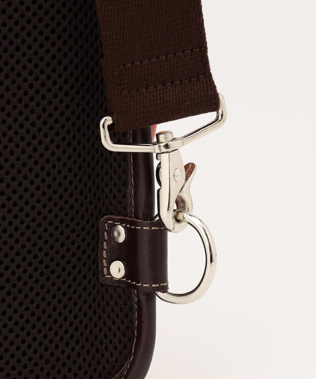 UNBILLION Otias シュリンクレザーオイル仕上げタテ型ボディバッグ レッド