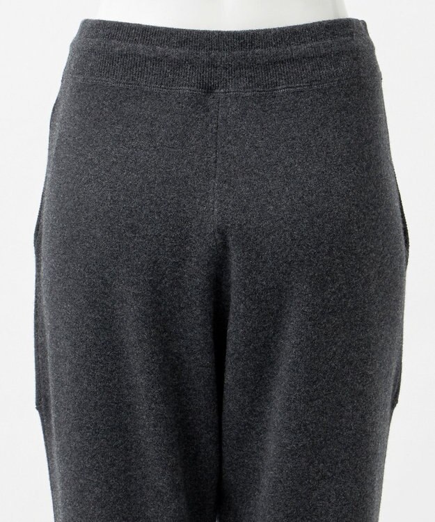 23区 【R(アール)】マイクロンメリノウール ジョガーパンツ チャコールグレー系