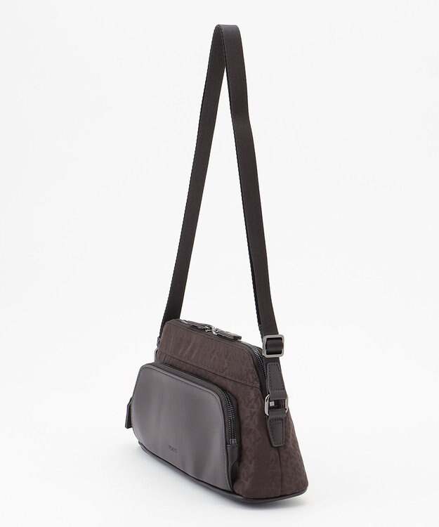 Y'SACCS モノグラムジャカード　ハーフムーンショルダー チョコ