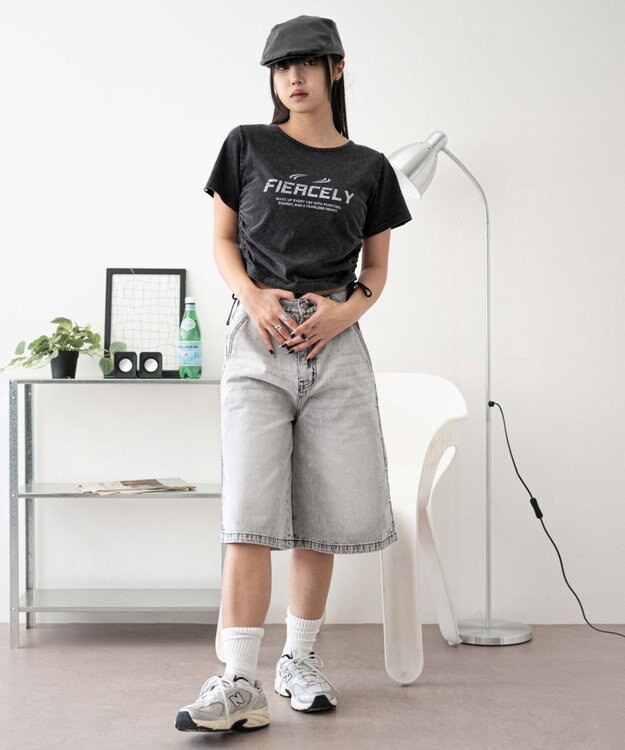 WEGO ロゴスタッズハーフパンツ グレー