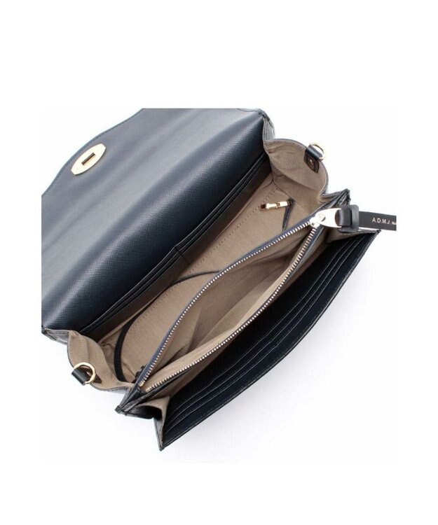 A.D.M.J. 【牛革】ヴィッテリアルマスクエアショルダー NE