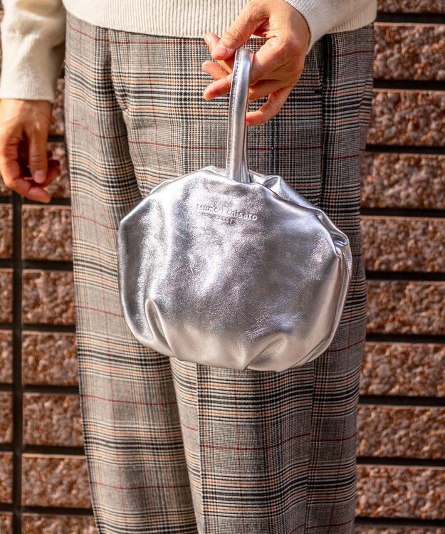 tsumori chisato CARRY ラムギャザー ワンハンドル 手提げ ハンドバッグ シルバー