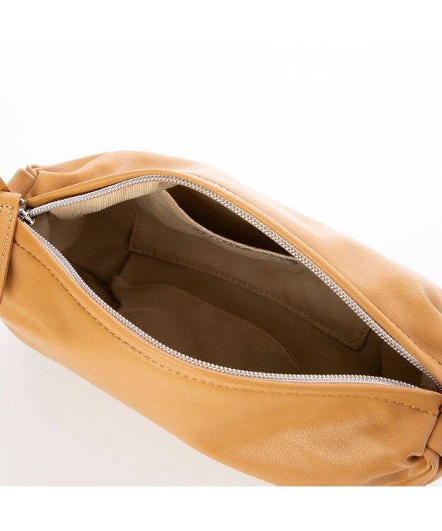 UNBILLION カシュカシュ cachecache / ギョウザ型ミニショルダー キャメル