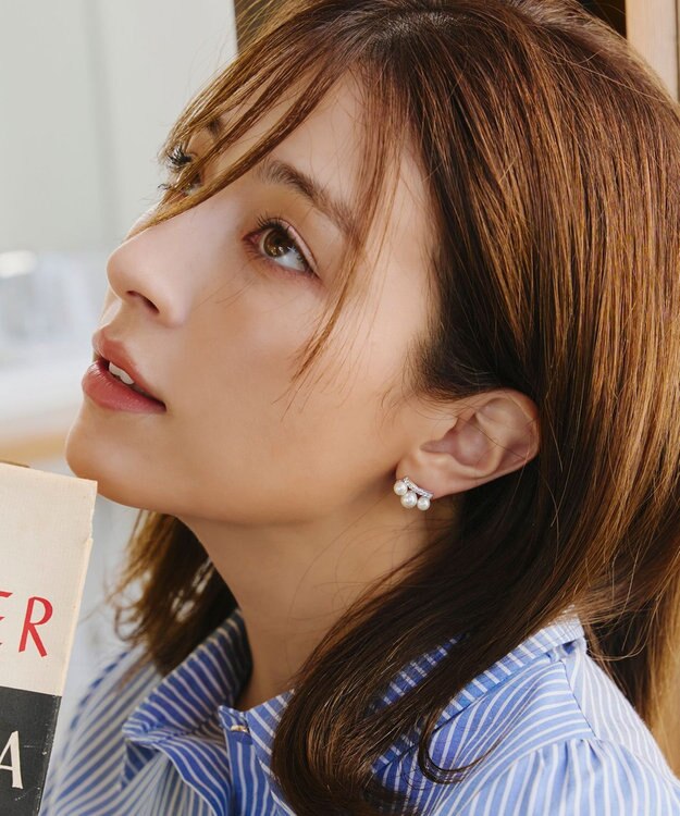 Tiaclasse 【金属アレルギー対応】3粒パールピアス シルバー