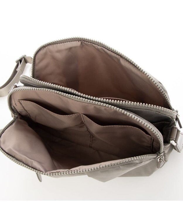 Y'SACCS Polka Dots ポシェット グレージュ