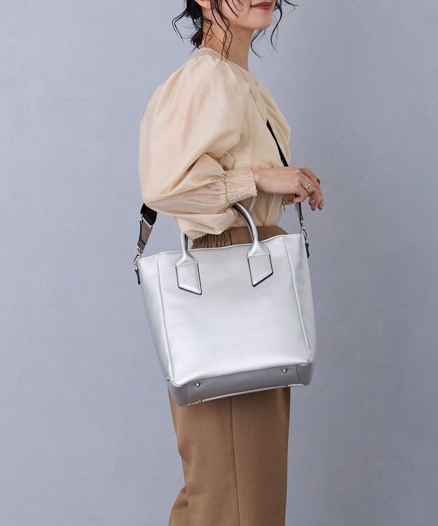 MioFIRANO SILHOUETTE U002 ショルダーバッグ A4サイズ対応 SILVER