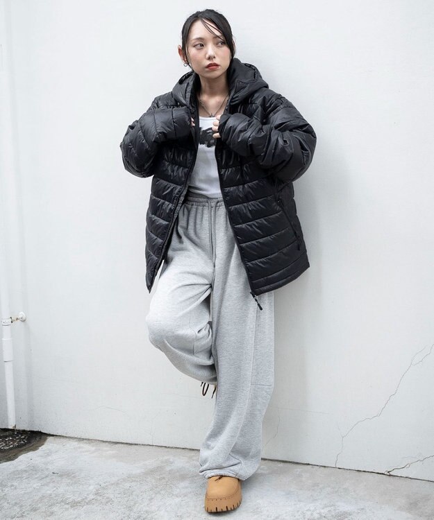 WEGO 【ユニセックス着用ITEM】コンパクトフィットパファーフーディー ブラック