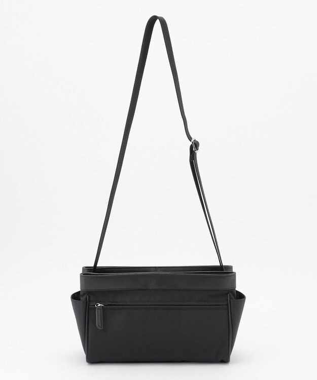 Y'SACCS トラベル ホライズンショルダー ブラック