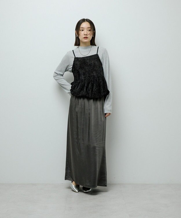 Green Parks すっきり見えシルエットサテンナロースカート Charcoal Gray