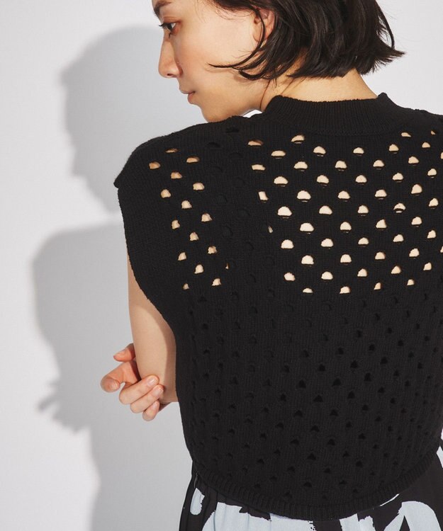 GRACE CONTINENTAL スラッシュニットトップ ブラック