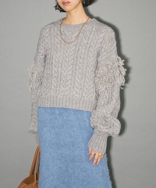 Green Parks フリンジスリーブショート丈ケーブルニット Light Gray