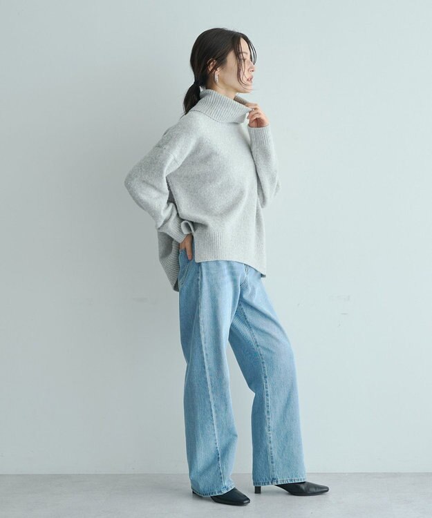 YECCA VECCA スリットタートルネックニット Sax