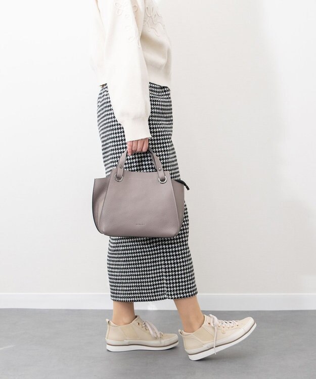 INTER-CHAUSSURES 【BUSSOLA】サイドゴアミドルカットスニーカー ライトベージュ