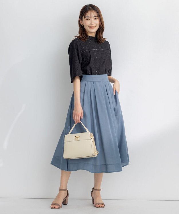 組曲 【WEB限定色あり】エンブロイダリーレース　ハイネック半袖ブラウス ブラック系