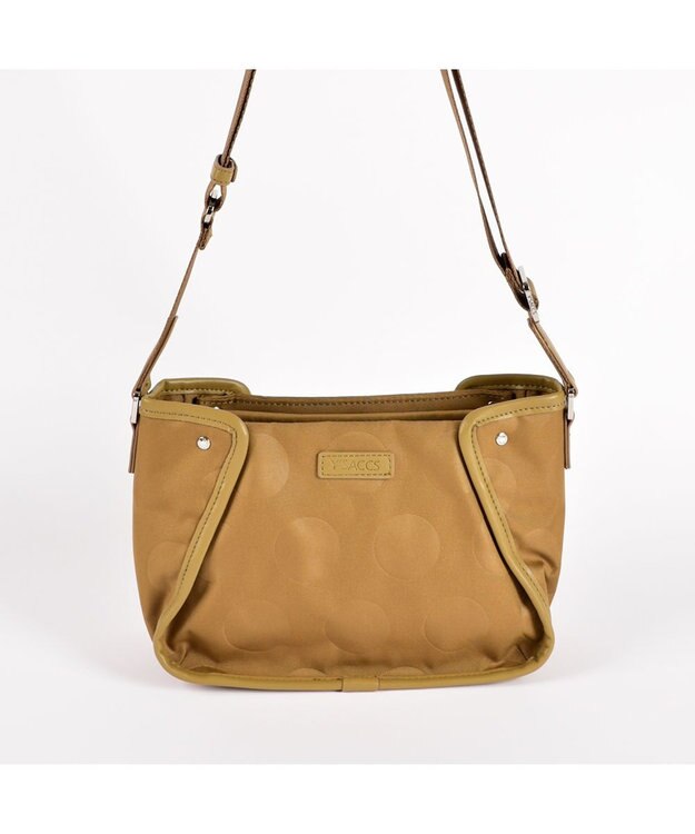 Y'SACCS ヒートエンボス ポルカドットポシェット キャメル