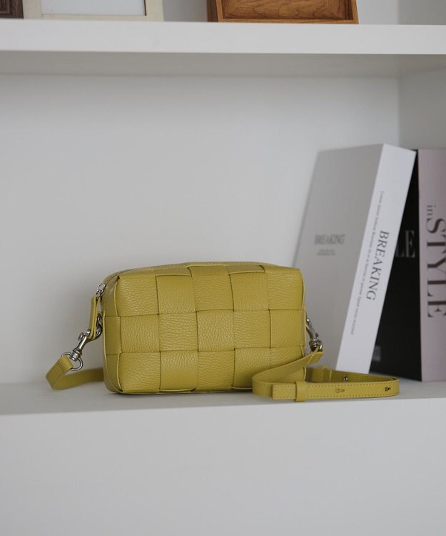 IACUCCI 【新色登場！】ベルタXS CERVO イエロー（NEW!）