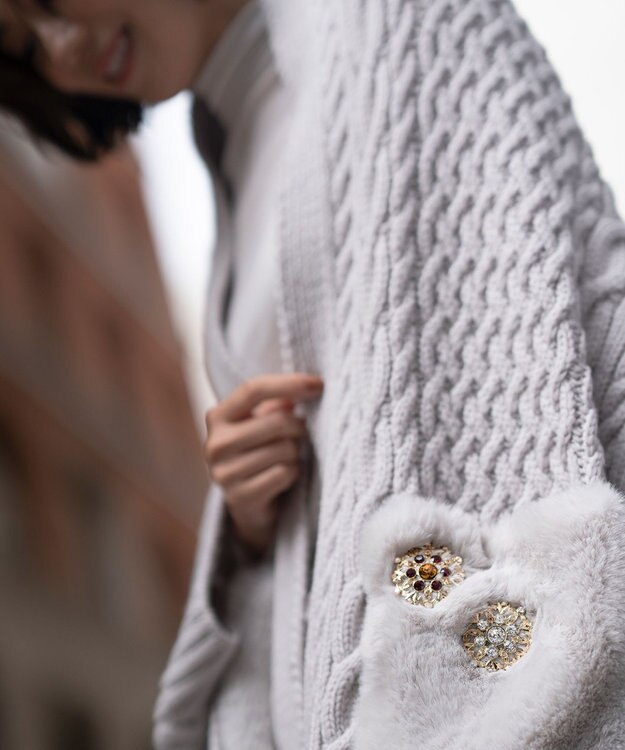 自由区 【洗える】アランパターンファーコンビ ニットガウン ライトグレー系