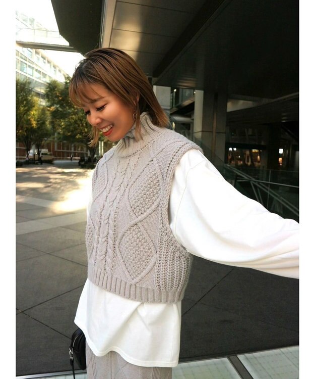 Green Parks ケーブルニットベスト Light Gray