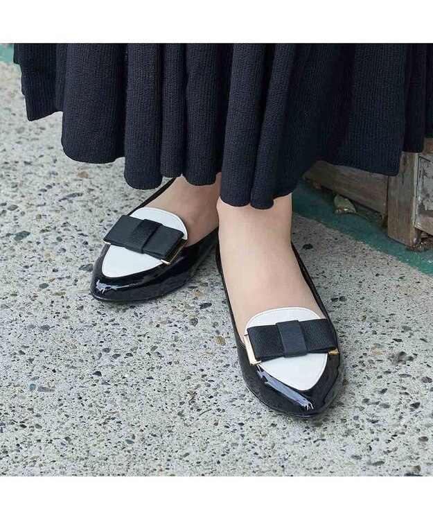 ing <ing>【WEB限定】【レイン対応】リボンモチーフフラットパンプス ブラックコンビ