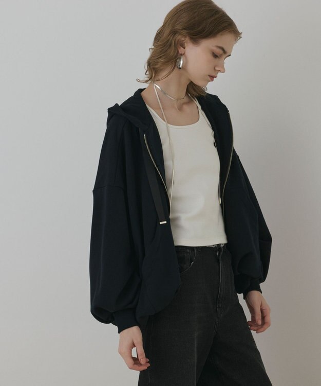 GRACE CONTINENTAL バル－ン裏毛パ－カ－ ブラック