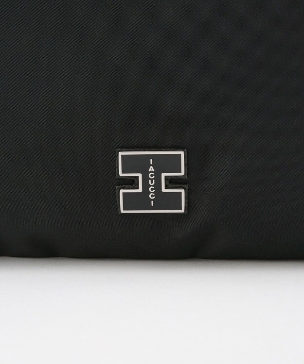 IACUCCI アーゴ ミディアムショルダー NYLON/CERVO ブラック