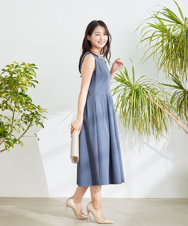 Tiaclasse 【洗える】タックフレアワンピース ブルー