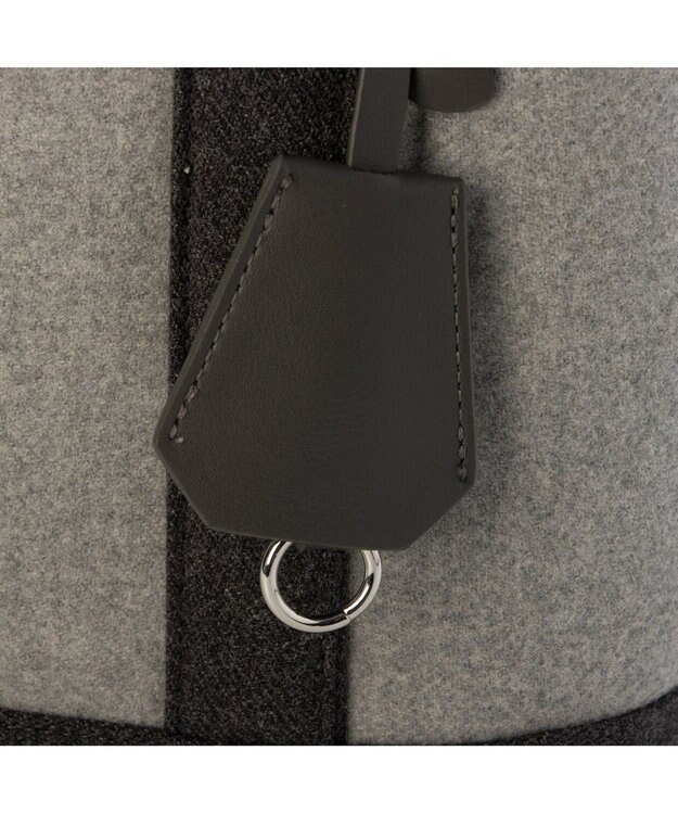 UNBILLION カシュカシュ cachechche / メルトン風パーテーショントート ダークグレー