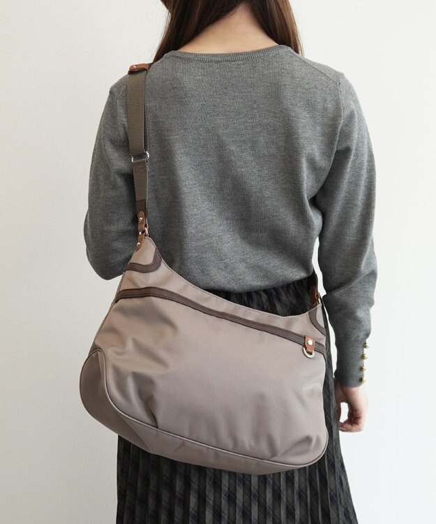 ACE BAGS & LUGGAGE PROGRES アベス ショルダーバッグ 舟形 20183 プログレ ダークベージュ