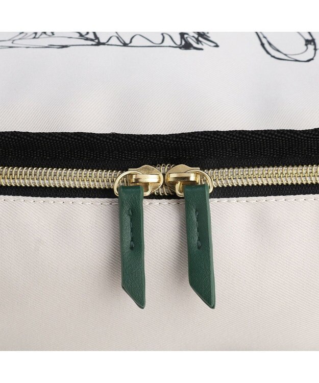 ACE BAGS & LUGGAGE HAyU × ace. トラベルポーチ Mサイズ 猫柄 17822 アイボリー