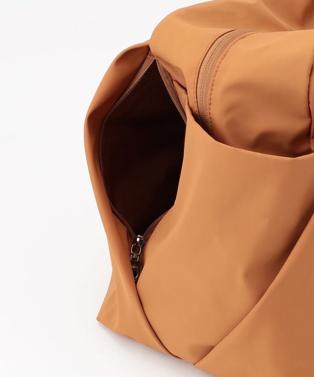 Y'SACCS 【ナイロンタフタ】トラベルボストン キャメル