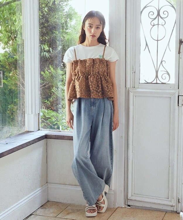 earth music&ecology タックホックデニムパンツ Light Indigo